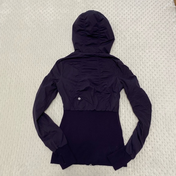 Lululemon Dance Studio Reversible Jacket (size 4) - Picture 5 of 11